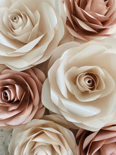 Load image into Gallery viewer, Pearl Rose Set
