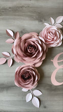 Load image into Gallery viewer, Pearl Rose Set
